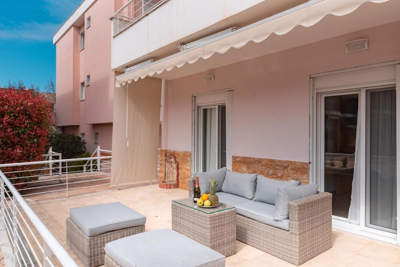 Valentinos Apartments Kallithea  Bagian luar foto